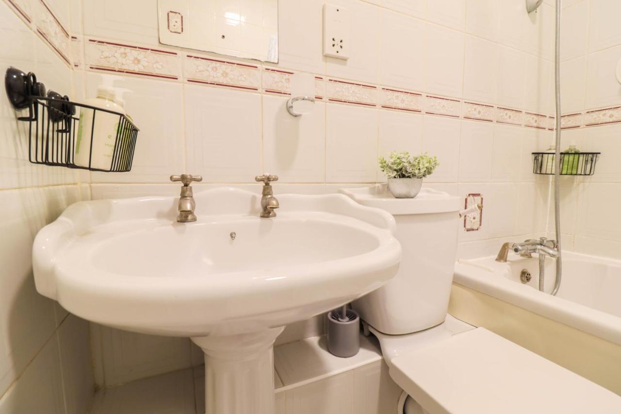 Pearl Paddington - Lovely 2 Bed Flat In Paddington ลอนดอน ภายนอก รูปภาพ