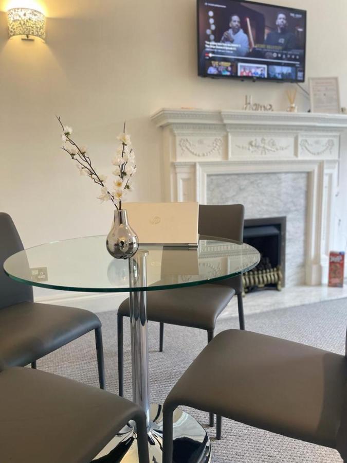 Pearl Paddington - Lovely 2 Bed Flat In Paddington ลอนดอน ภายนอก รูปภาพ